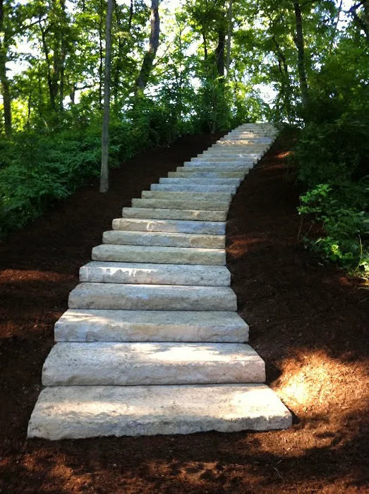 Lockhart's Landscaping & Maintenance, Inc. Picture 3