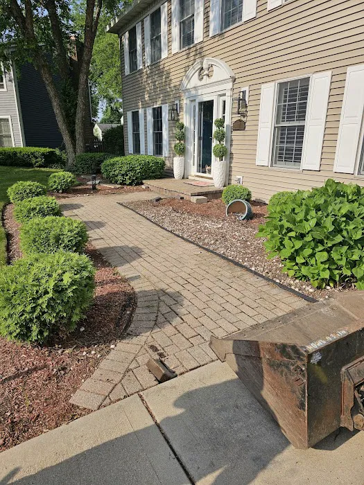 Green Arias Landscaping and Snow Removal Picture 6