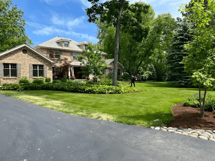 Threeboyslandscaping Picture 1