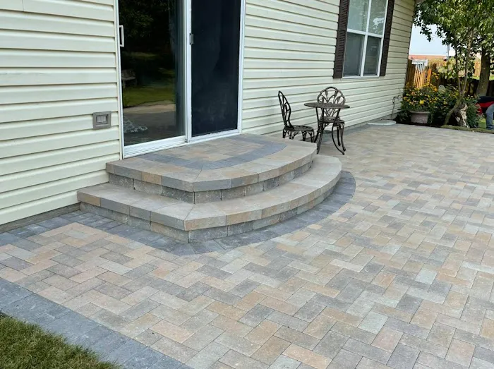 G Construction & Landscape Picture 2