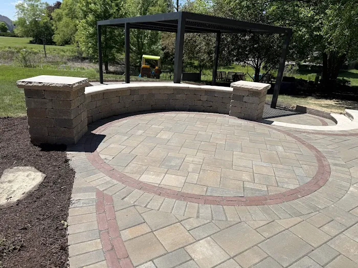 G Construction & Landscape Picture 3