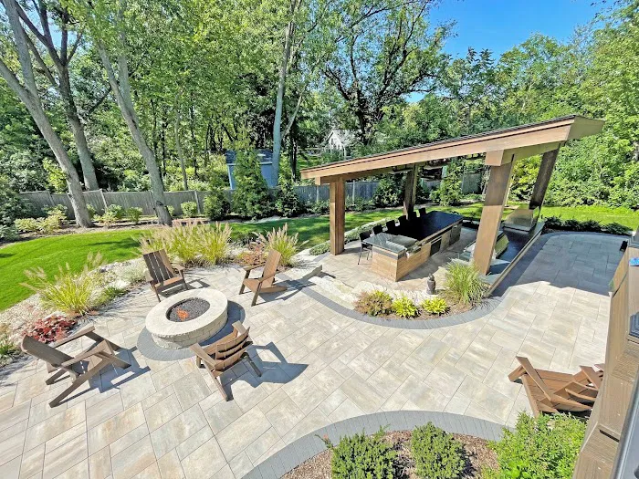 Poul's Landscaping & Nursery Picture 4