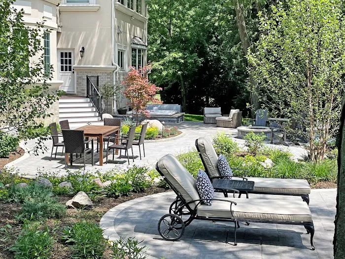 Poul's Landscaping & Nursery Picture 7