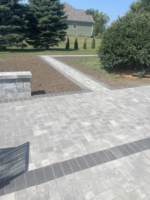 Freddy & Bros Landscape Co. Picture 3
