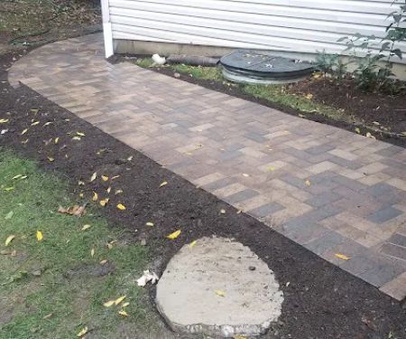 JORGE'S BRICK & LANDSCAPING