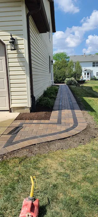 J and J Landscaping Picture 3