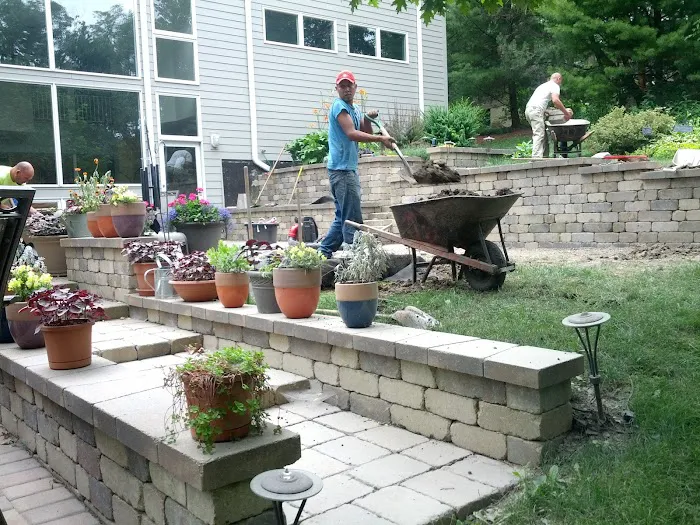 J and J Landscaping Picture 6