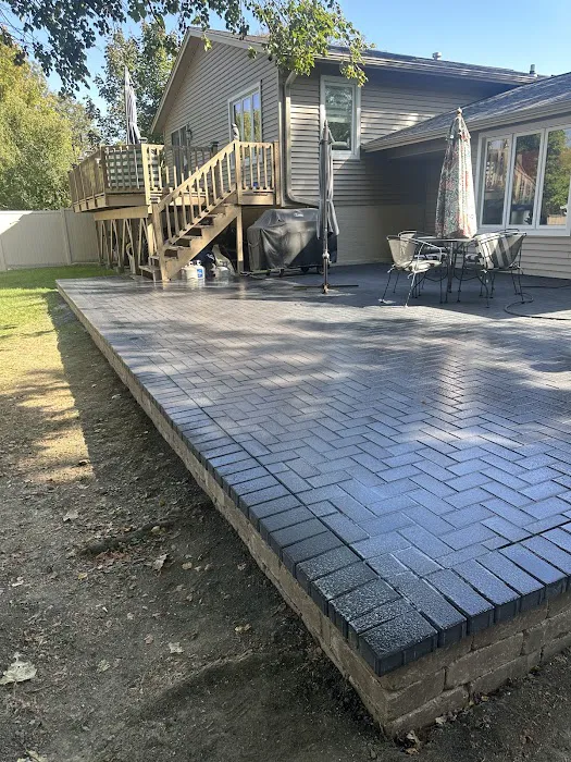 Jesse’s Landscaping & Planting Services Picture 7