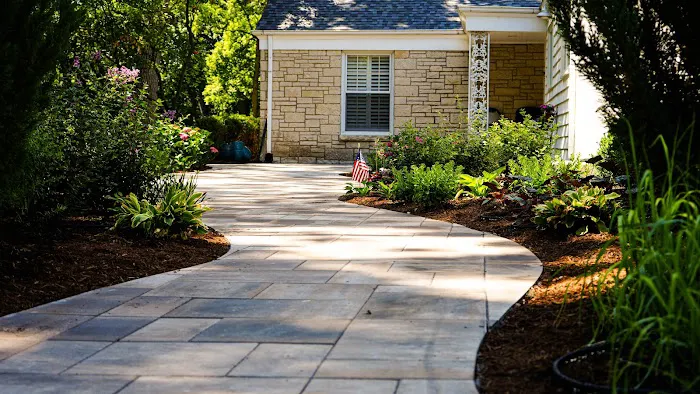 Apex Landscaping Inc Picture 2