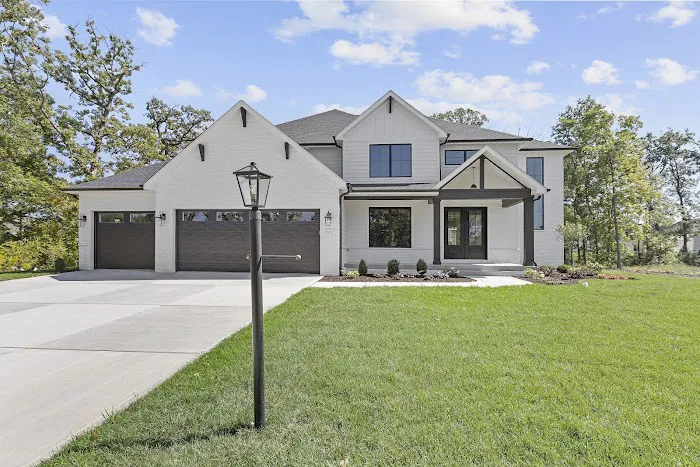 Cutting Edge Lawn & Landscape Picture 2
