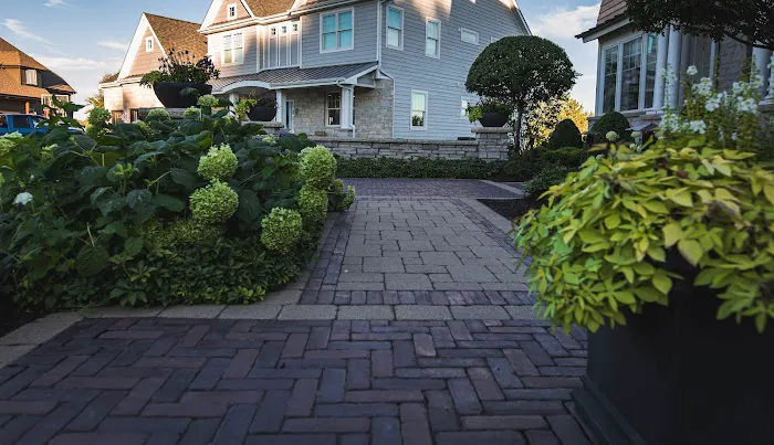 Cutting Edge Lawn & Landscape Picture 9