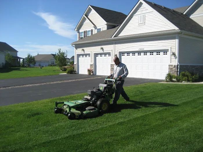 K & R Landscaping, Inc. Picture 5