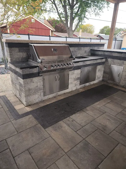 LJ Landscaping Inc Picture 9