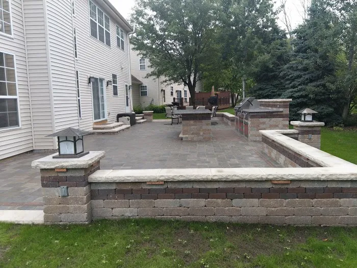 LJ Landscaping Inc Picture 10