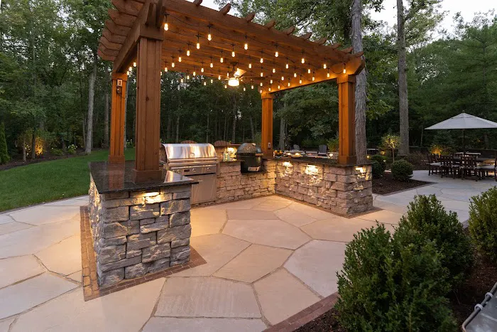 A.M. Woodland Outdoor Design Picture 8