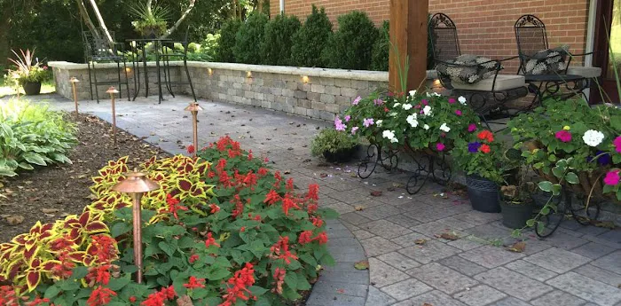 A.M. Woodland Outdoor Design Picture 4