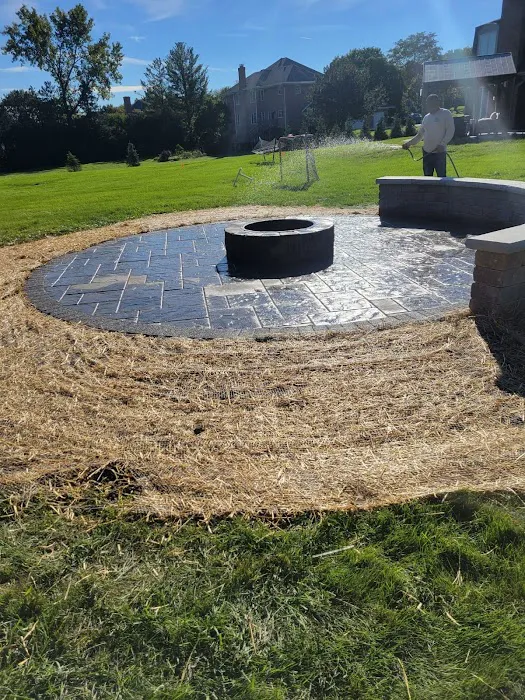 Alan's Landscaping INC. Picture 4