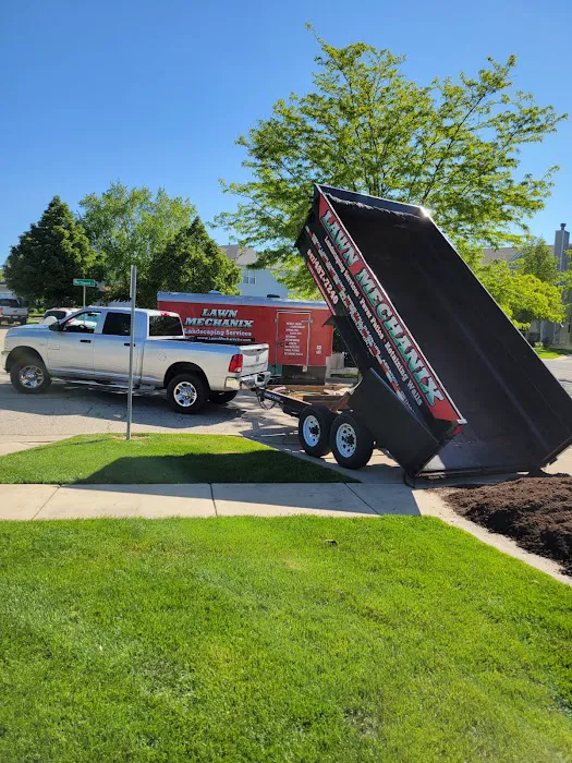 Lawn Mechanix Picture 3