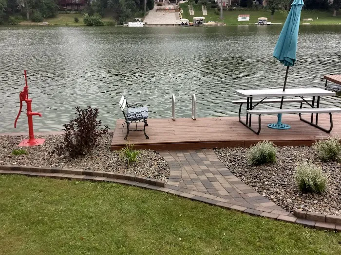 Maple Grove Landscape Picture 4