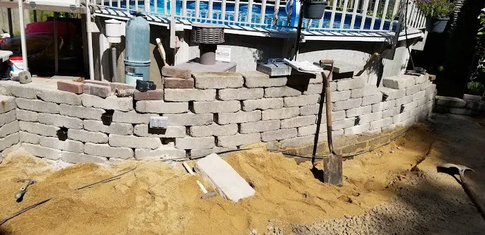 Valley Maintenance & Landscape Picture 1