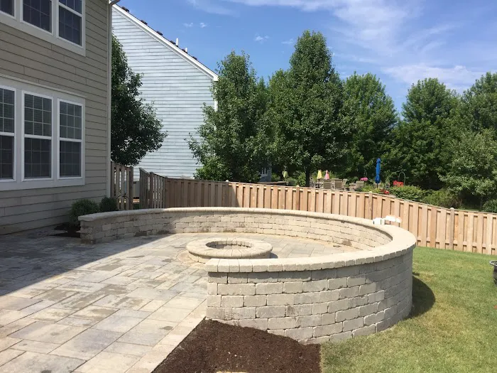 Land and Lawn Services Picture 5