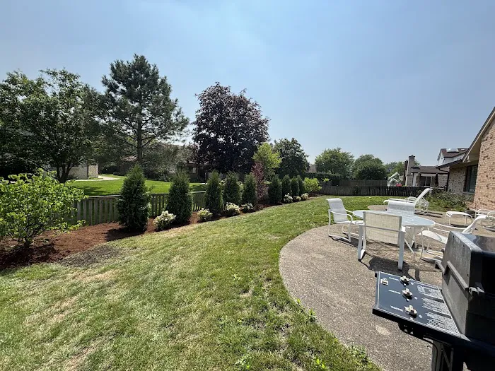 EM Landscaping Picture 5