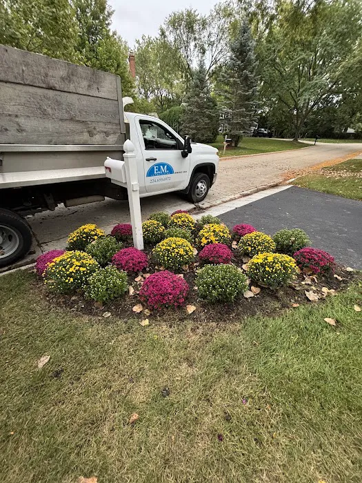 EM Landscaping Picture 7