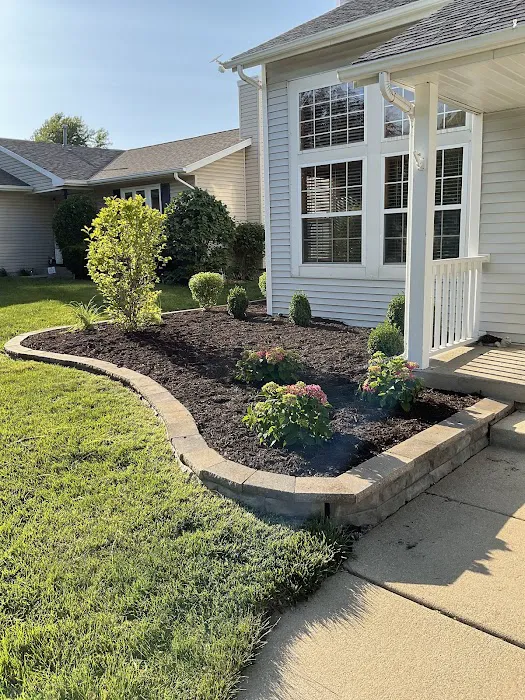 Aurelio Landscaping Picture 10