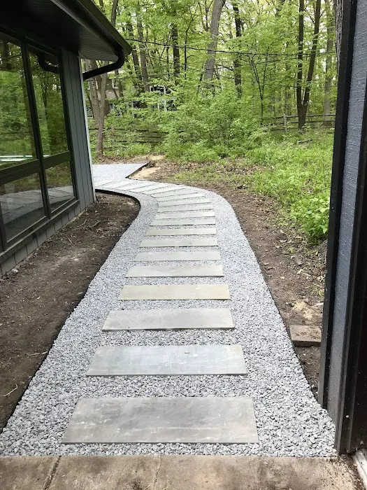 AJR Landscaping Picture 8