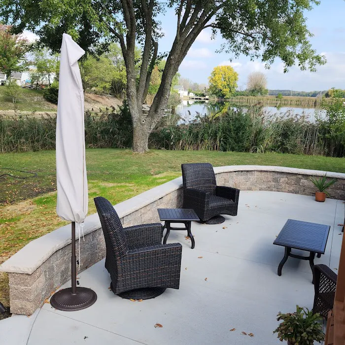Tunzi & Sons Landscaping Picture 8