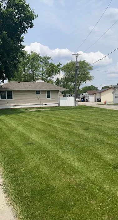 Matherly Mowing & Landscaping Picture 2