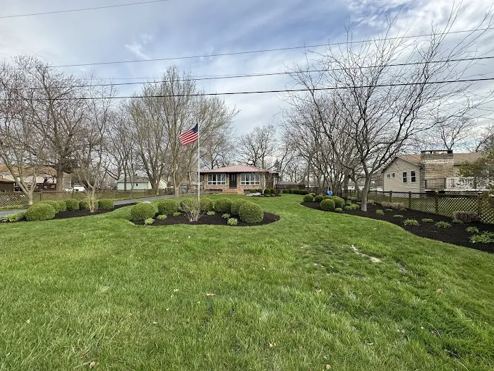 Ludwig's Outdoor Services LLC Picture 2