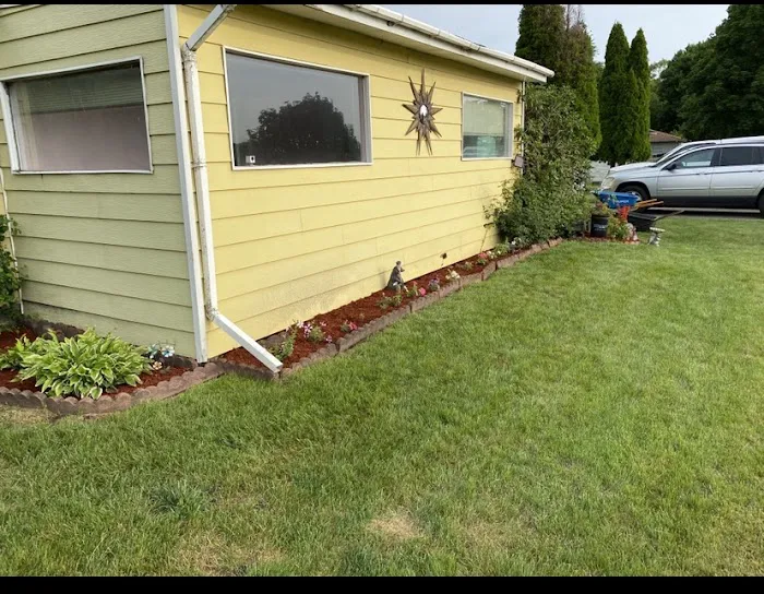 S&J Lawn Care Services LLC Picture 7