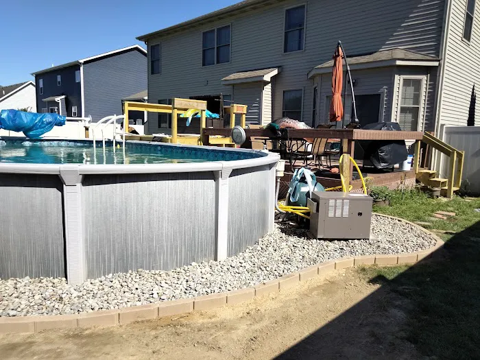 Ultimate Landscaping & Tree Services Picture 3