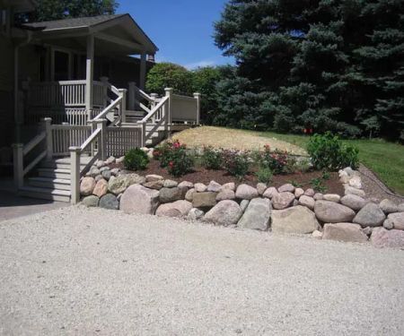 4 Seasons Landscaping Plus
