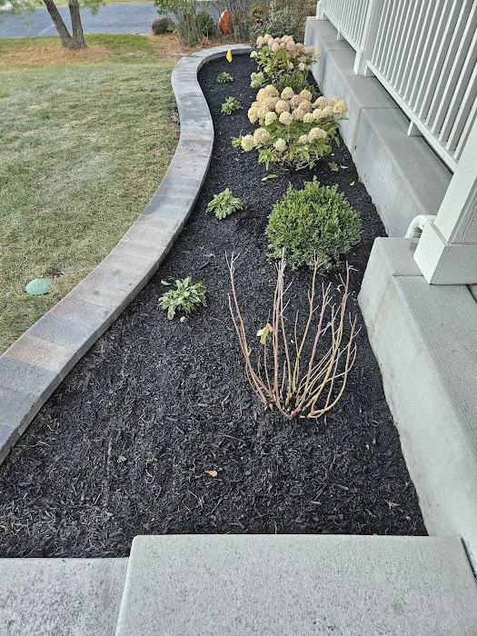 Yorkville Hill Landscaping, Inc. Picture 9