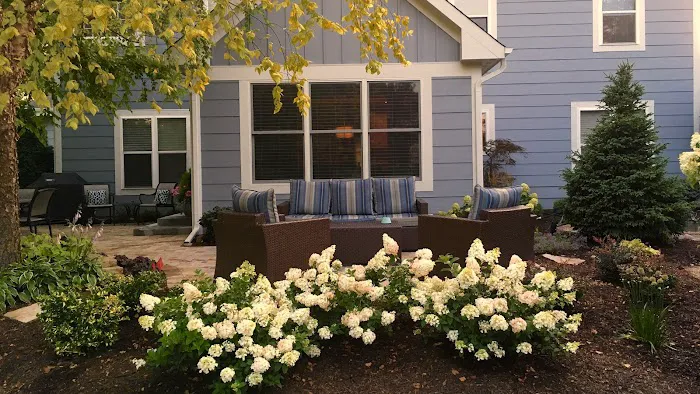 Clausen Landscape & Design Picture 1