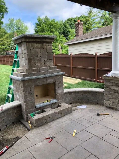 Prime Cut Lawn Care Picture 2