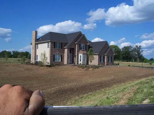 Tomasello's Landscaping Picture 5
