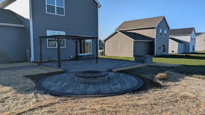 Vidal Snow System Corp. - Concrete, Excavating, Hardscape Picture 1