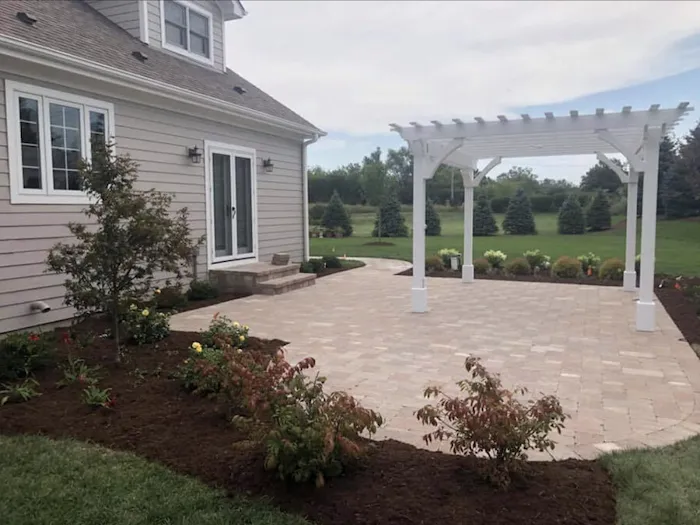 Ivan's Landscaping & Snow Removal Corp. Picture 8