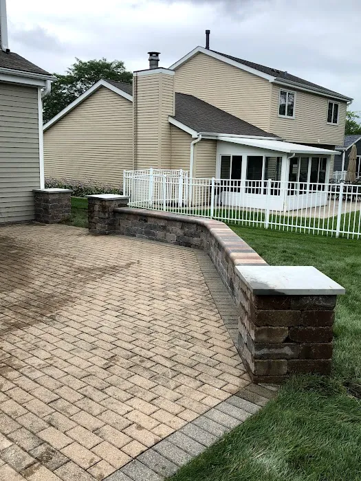 Perez & Sons Lawn Care Inc. Picture 8