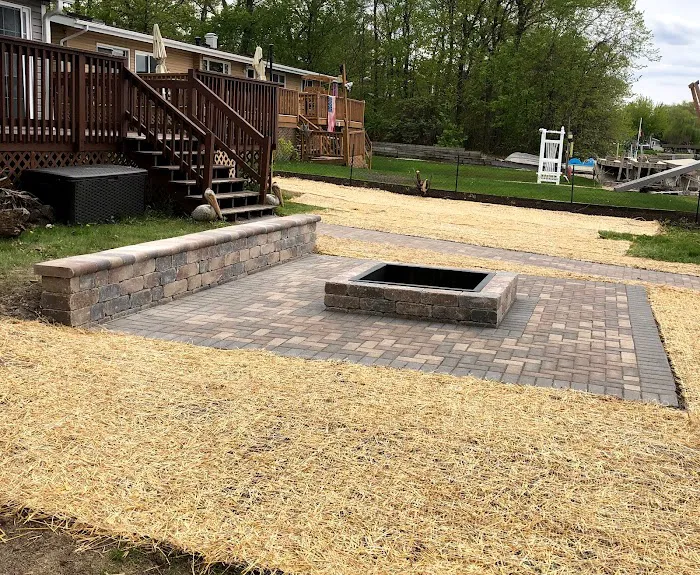 Perez & Sons Lawn Care Inc. Picture 5