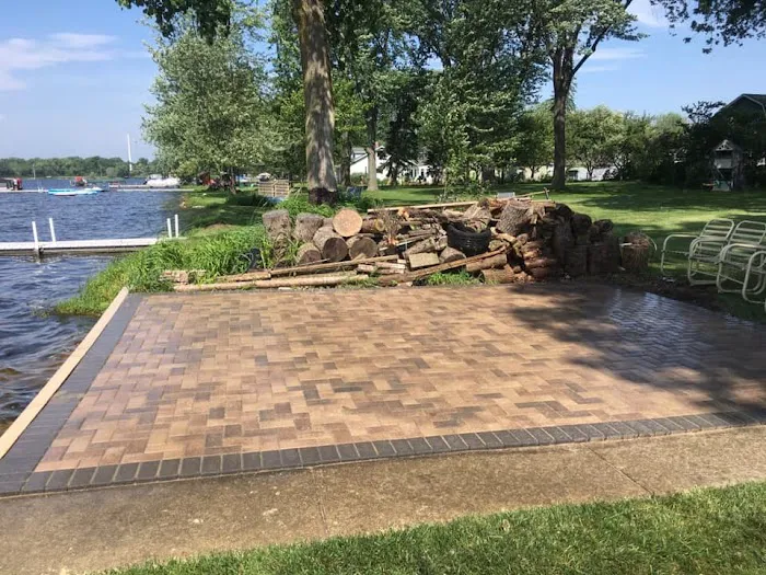 Majestic Lawn Care inc. Picture 3