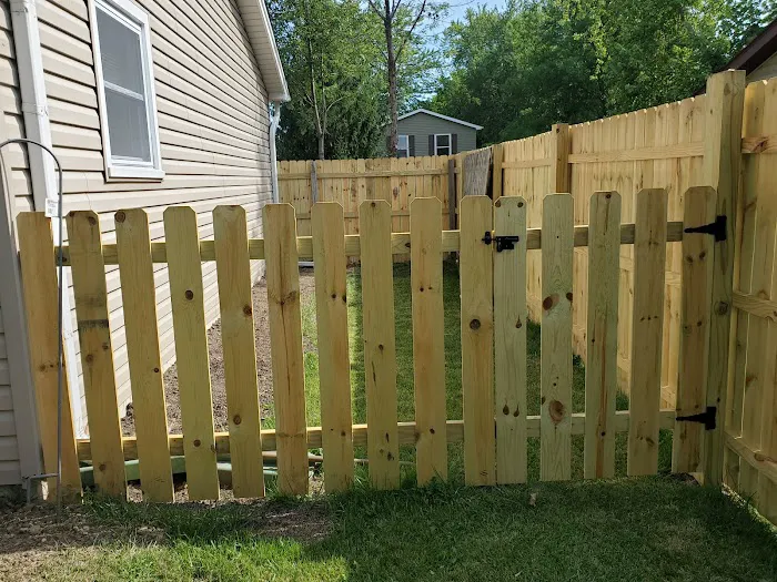 Villagomez landscaping Picture 4