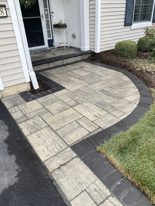 Legacy Lawn Care & Landscaping Picture 1