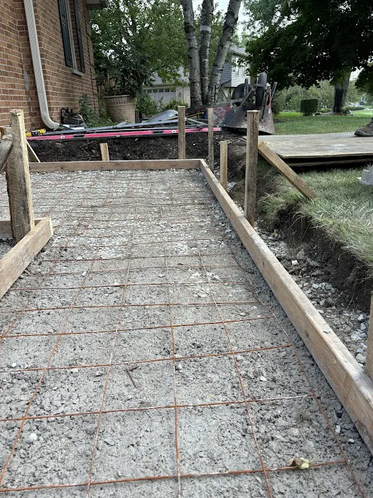 Unique Landscaping Service Inc. Picture 7