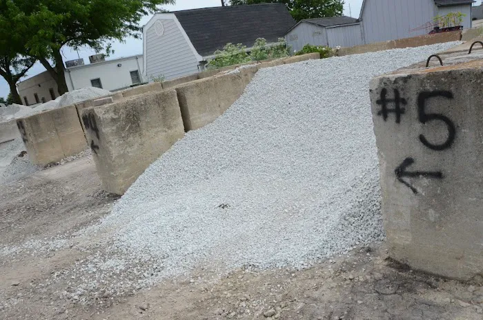 Art's Landscaping & Irrigation Picture 8