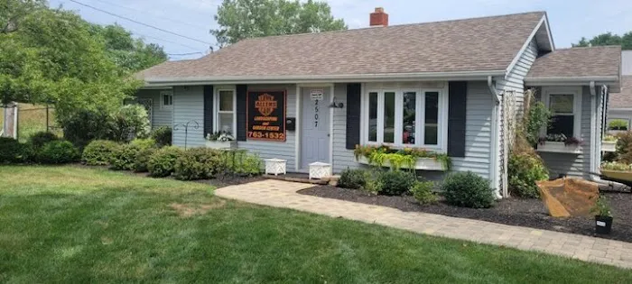 Allen's Lawn Care Landscape & Garden Center Picture 4