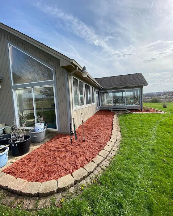 Lawn & Order Picture 7
